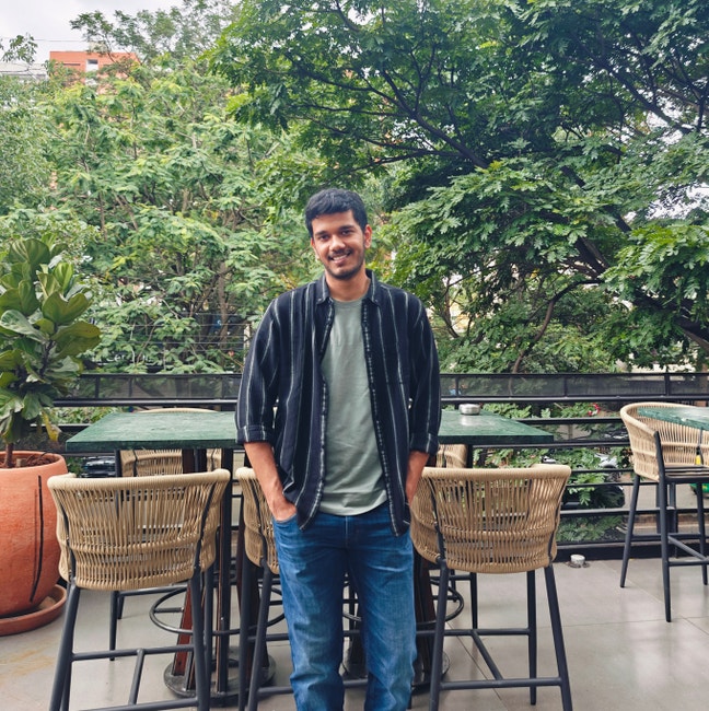 23M professional seeking room share Main Photo