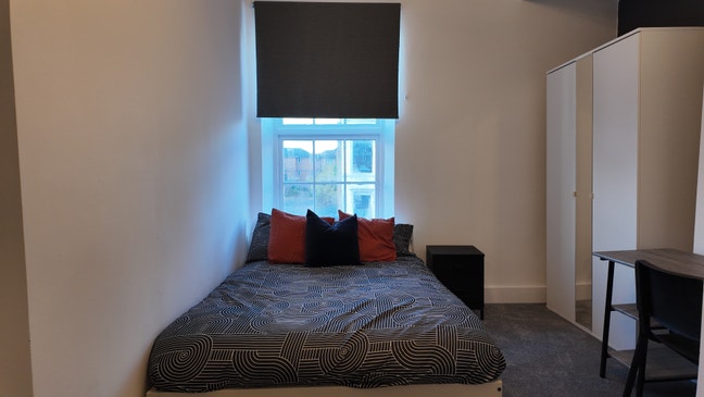 Stylish Ensuite Room near City Centre Main Photo