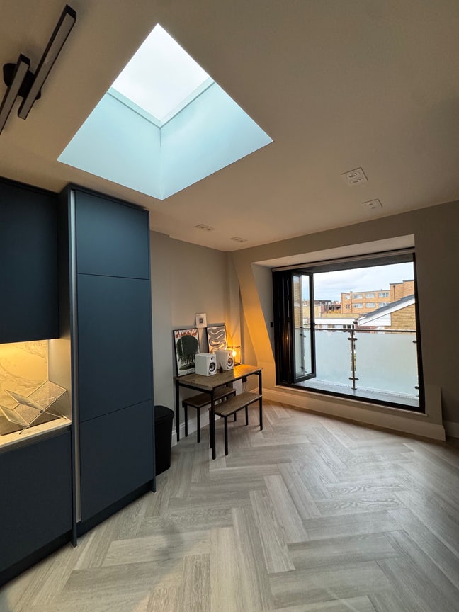 Double Room - Modern Dream Flat - Brick Ln Main Photo