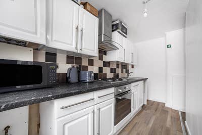 Modern Single Room in Putney - All Bills Incl.! Main Photo