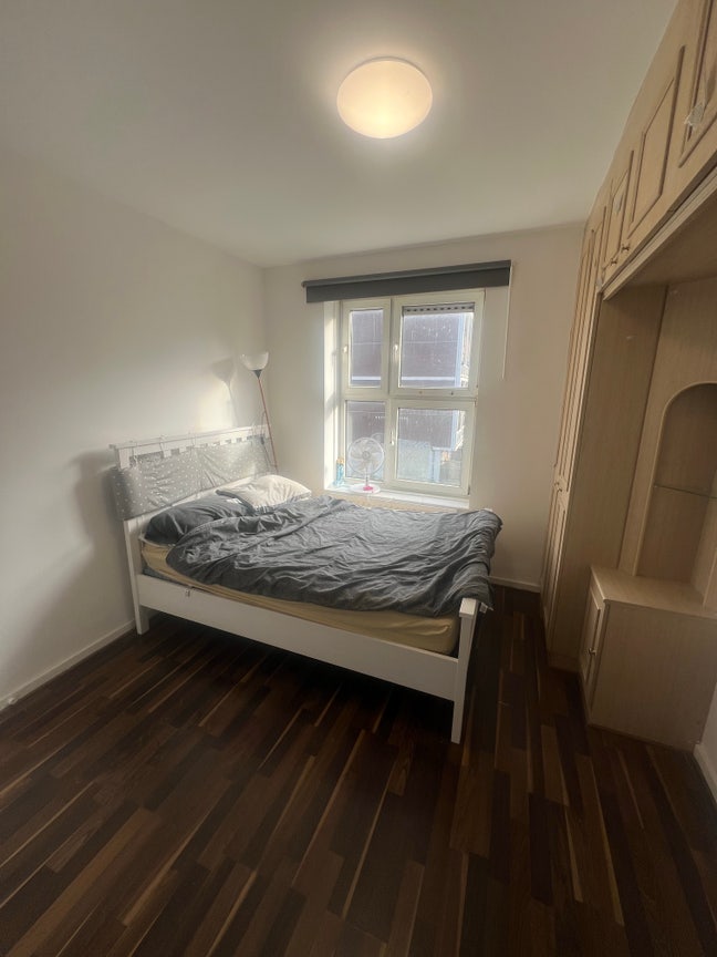 2 double rooms near Vauxhall station! (25Wyn) Main Photo