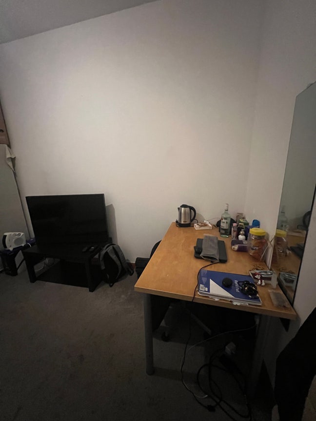 Room in city centre Main Photo