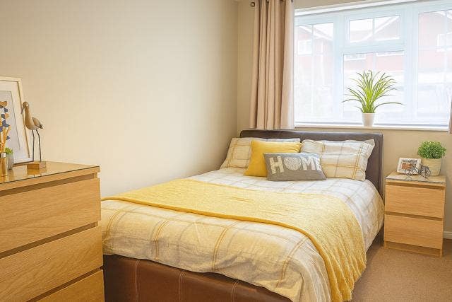 💫 Settle into This Home and Make It Your Own 💫

 Main Photo