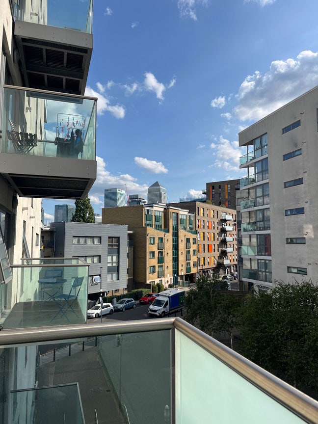 Short term-Westferry/Langdon Park 1bed Dec-Jan Main Photo