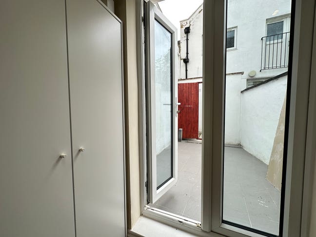 ✨Limited Offer! Room with Private Patio✨ Main Photo