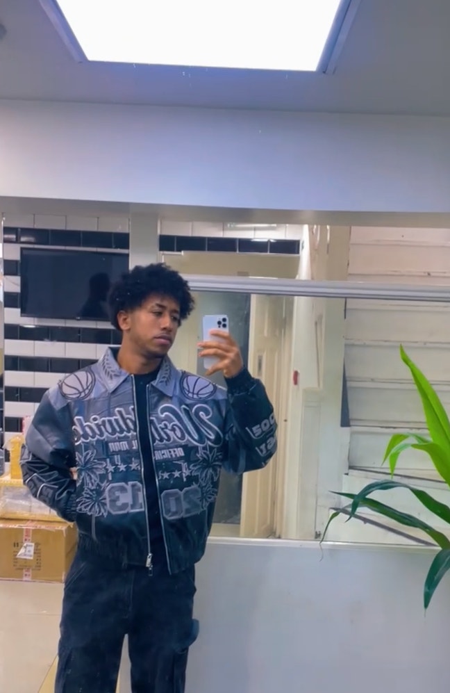 Student Male seeks a single or double room Main Photo