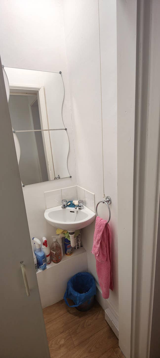 Bright Double Room in Bromley North Main Photo