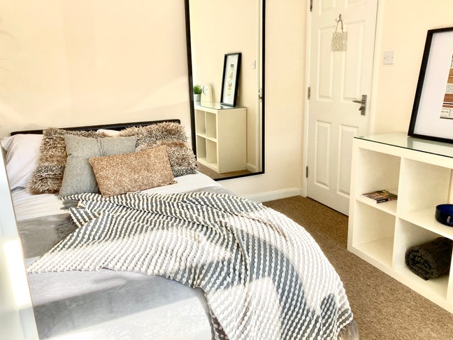 🔑 This Home Is Coming Soon 🔜  Main Photo