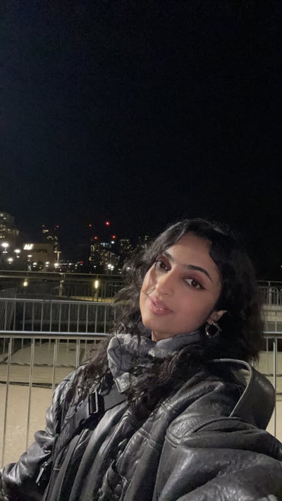 Looking for flat/room in East London Main Photo