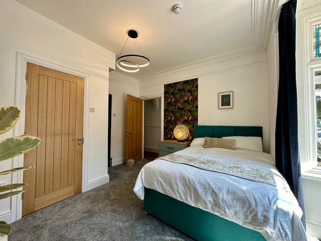 Luxury Double Rooms All Bills Included Main Photo