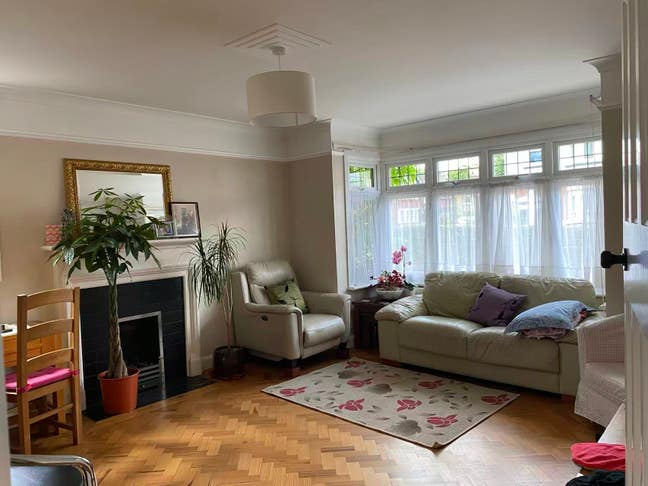 Single room to rent in Sutto n Main Photo