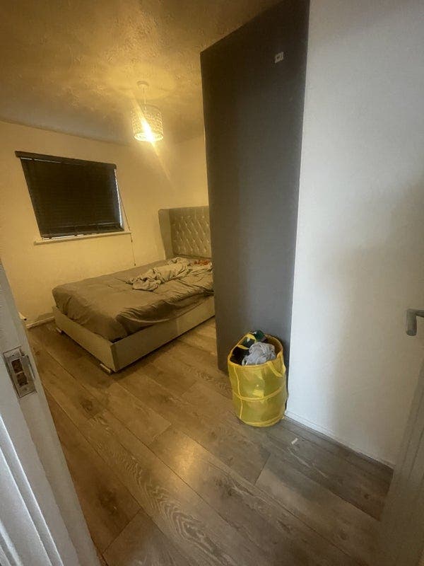 Double Rooms Available in SS13 Basildon Pitsea Main Photo