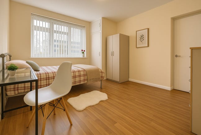 ✨ Just 1 min walking to Qeen Mary Uni Main Photo