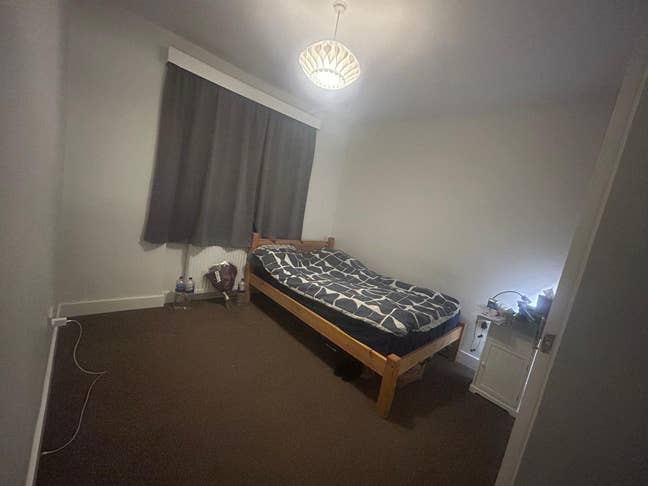 Room in a shared flat Main Photo