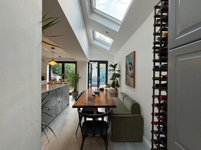 Short Term Let: Bermondsey House with Cat!  Main Photo