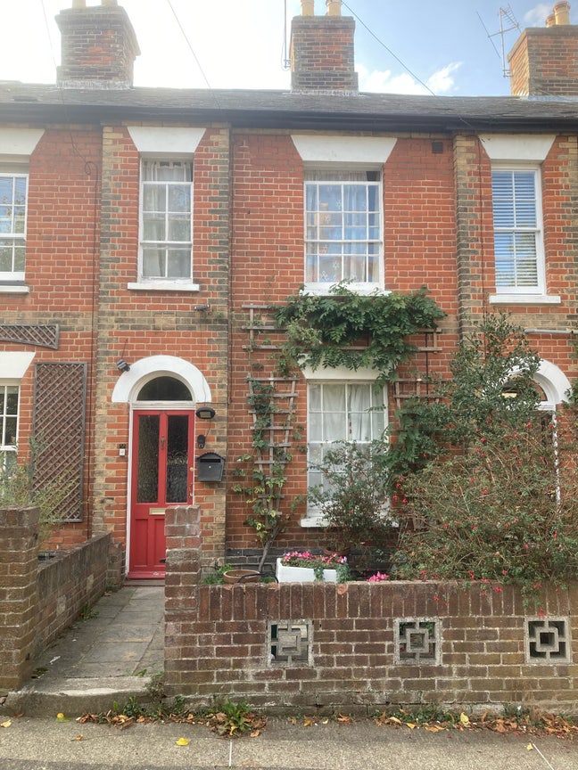 Room for rent with live in landlord Main Photo