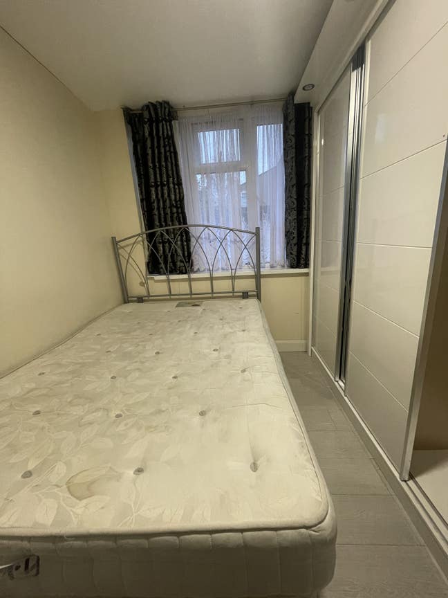 Room Available to rent near Abbey Wood/ Plumstead Main Photo