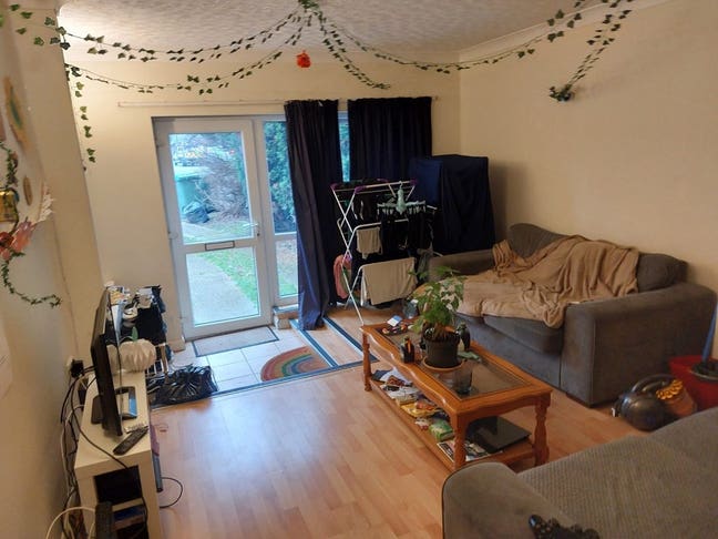 4th needed for student house for 2026 Solent Main Photo