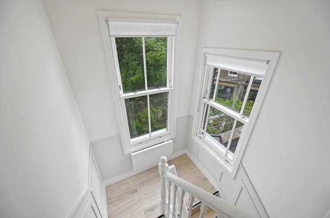 3, 89 St. Georges Avenue, London, N7 0AJ Main Photo