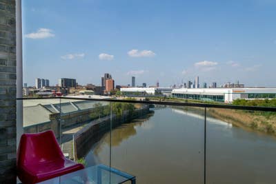 East India/Canning Town*Double  with Balcony  Main Photo