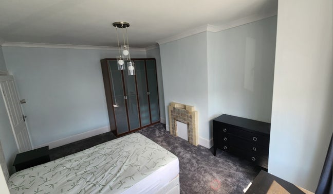 Double room - Streatham  Main Photo