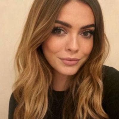 33F Professional looking for a room/flatmate :) Main Photo