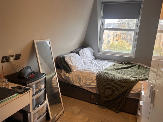 Double room in tooting available  Main Photo