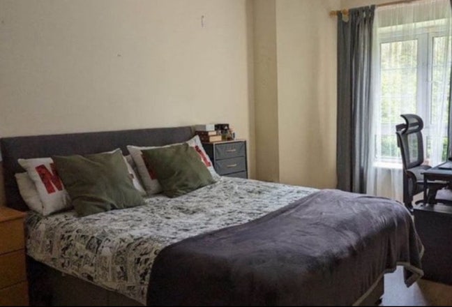 En-suite room  Main Photo