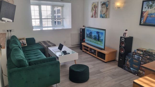 Watford Apartment (Bills Included) Main Photo