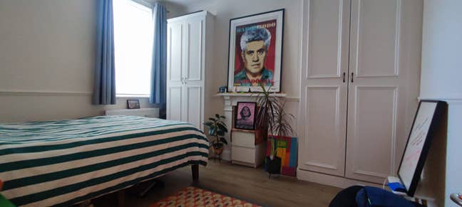 Spacious Double Room in Gay-Friendly Home + 3 cats Main Photo