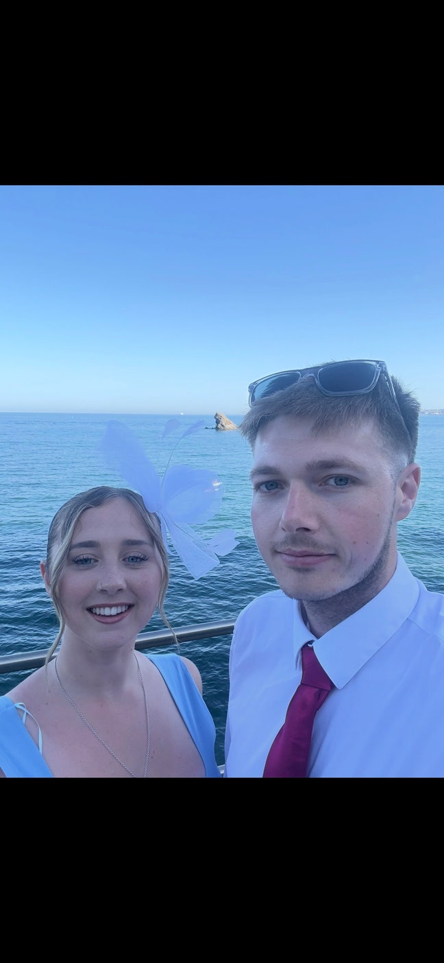 I am a professional male  aged 28looking for ... Main Photo