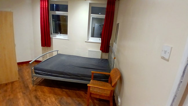 ST4/Stoke. Double Bedroom! Main Photo