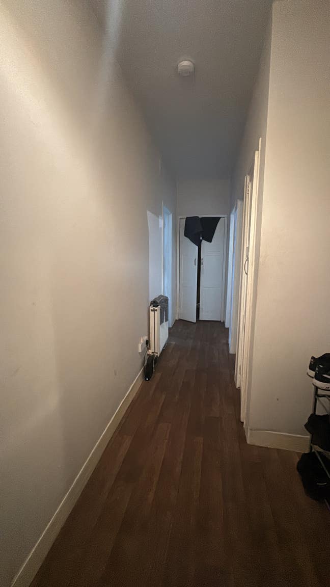 Room for rent Main Photo