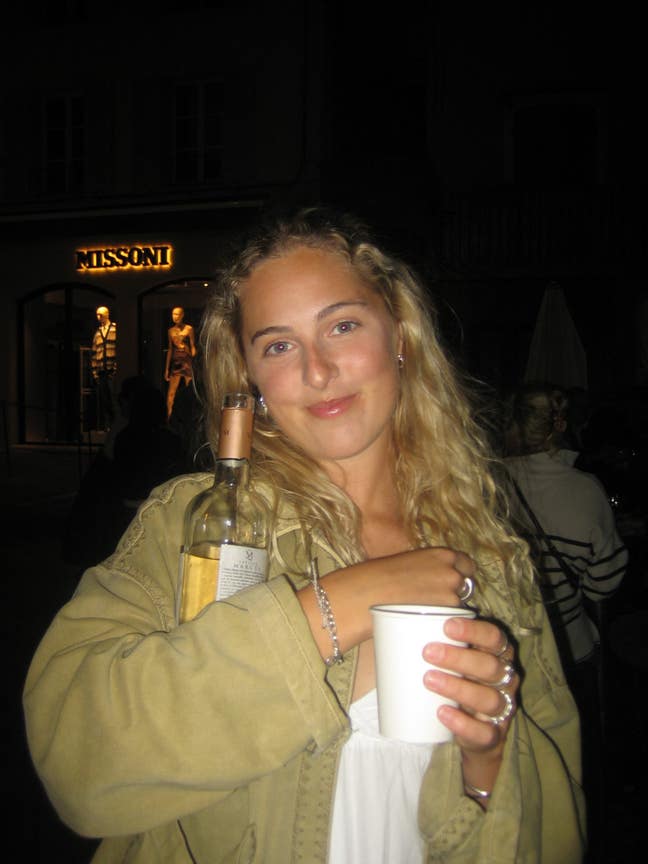 Looking for a short term let⭐️🕺 Main Photo