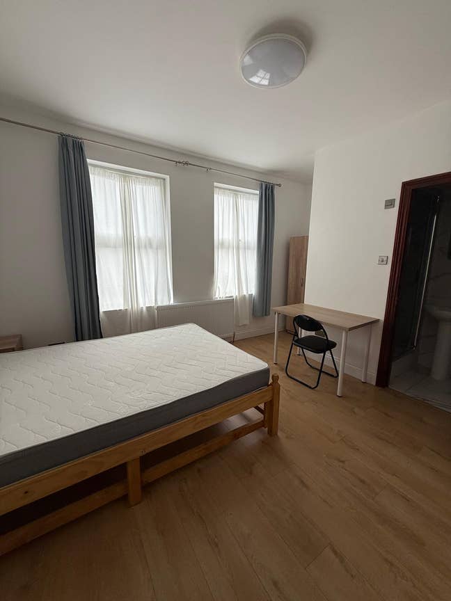 Ensuite Room in Seven Sisters  Main Photo