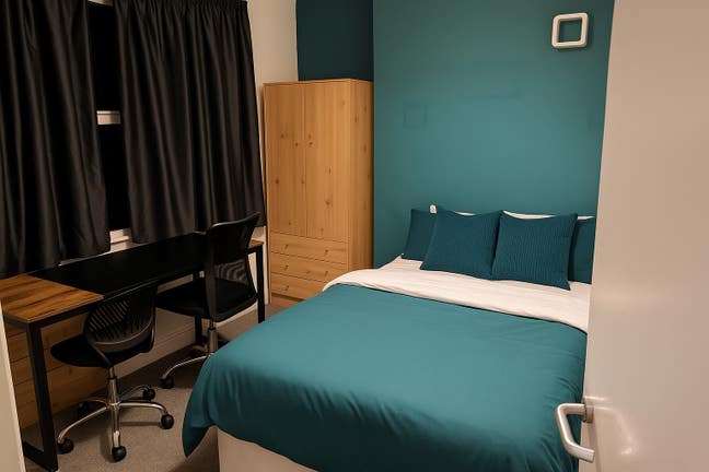 🏡 Double Rooms Available | Bills Included Main Photo