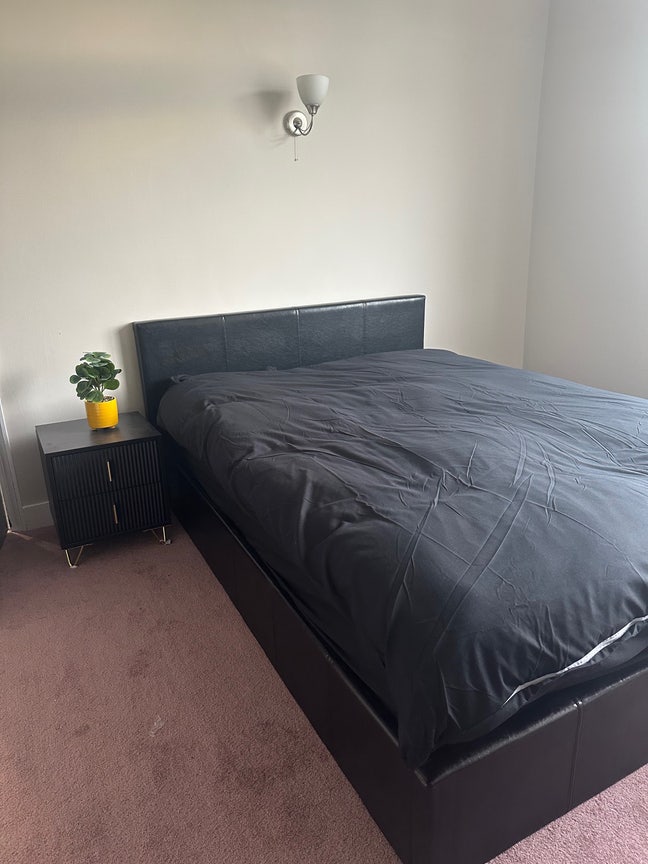  Ideal for Professionals or Students Main Photo