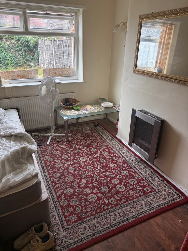 One room available in m160fl Main Photo