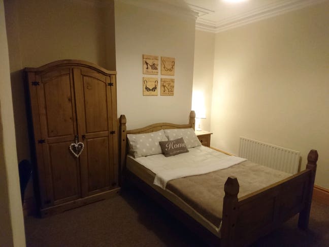 Double Ground Floor Room with Private Entrance  Main Photo