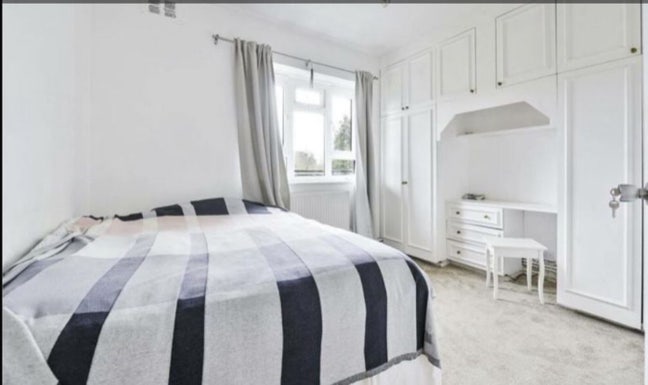 Very nice and clean double room with a lot of sto  Main Photo