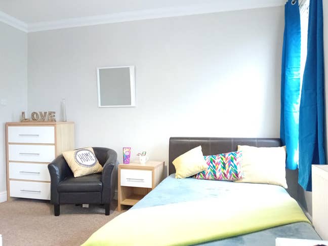 Large En-suite double in great location! Main Photo