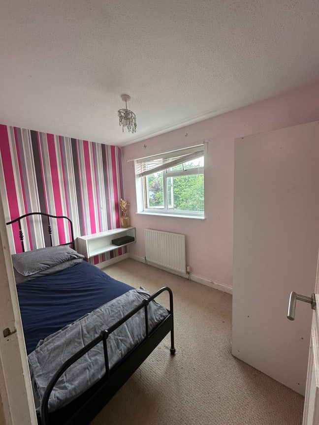 Double bedroom 10-12 minutes walk to UWE Main Photo