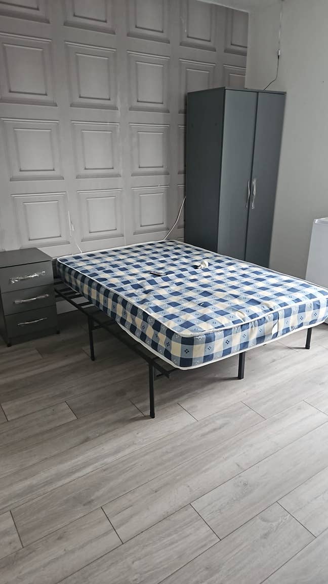 🏡 Bright Double Room – All Bills, Cleaner & 5G Wi Main Photo