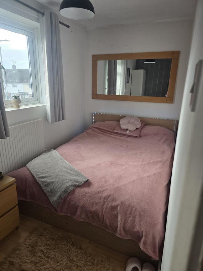 Double room to rent Main Photo