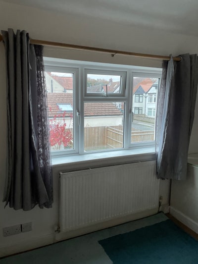 One double bedroom for rent  Main Photo