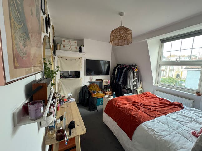 Double room available on Gloucester Road Main Photo