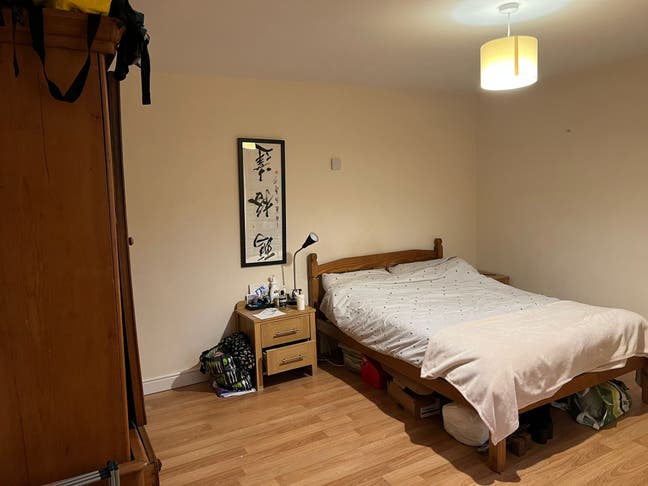 Extra Large Double - Excellent Spacious Home CB1 Main Photo