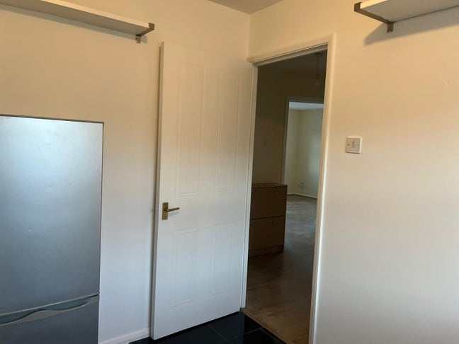 Double room available Wembley  Main Photo