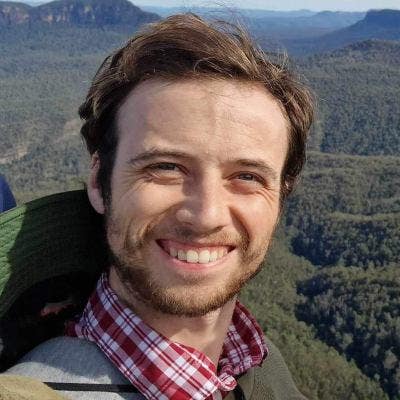 Working in city Main Photo