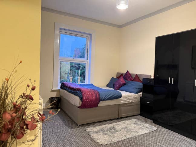 Pets Allowed - Whole House Rental Max 2 Tenants  Main Photo